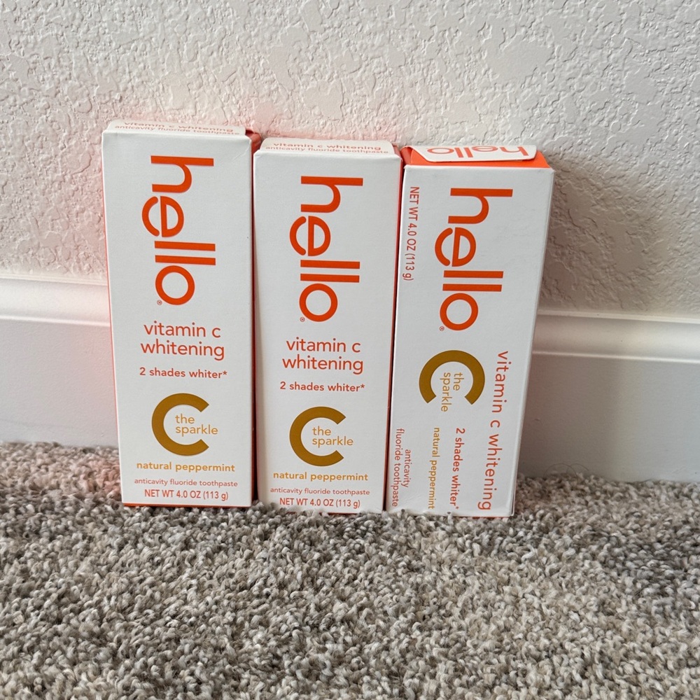 Hello Vitamin C Whitening Toothpaste Bundle Lot of 3